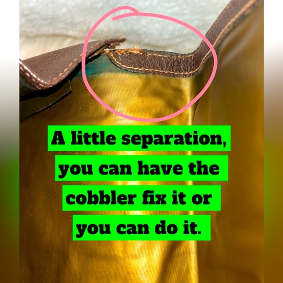 Authentic Gucci Mono Pouch - Picture 6 of 10